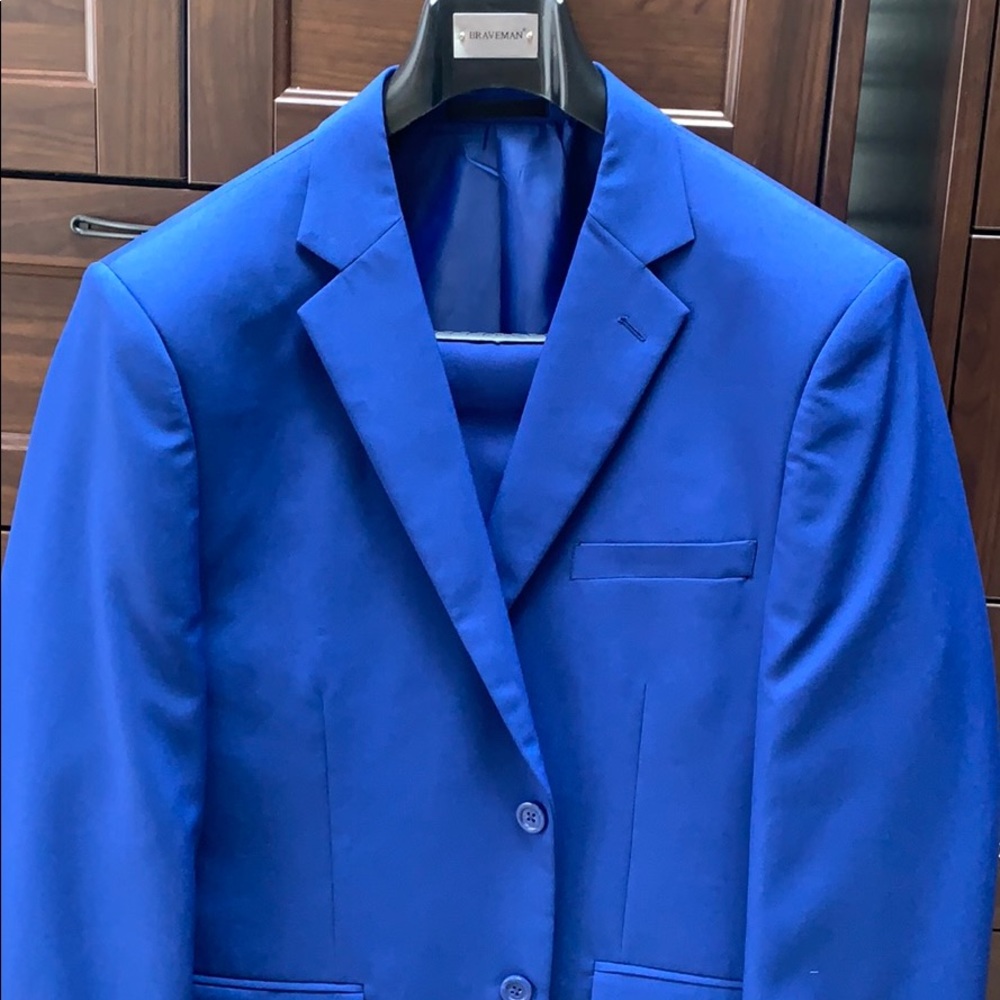 NWT Braveman Blue Suit 42R